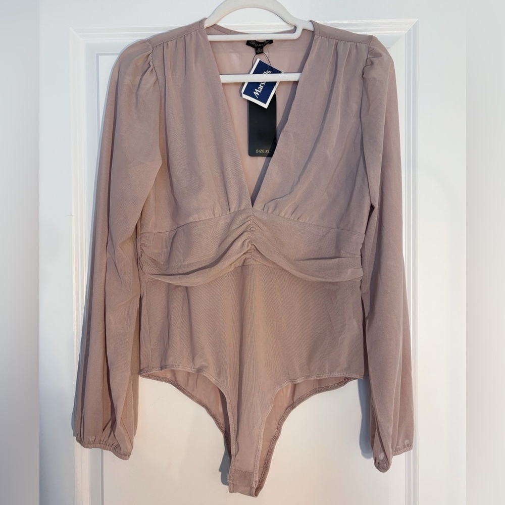 BNWT - Shinestar sheer/mesh-like bodysuit - Size XL